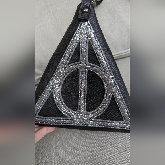 EUC Danielle Nicole Deathly Hallows Clutch Handbag -Universal Studios Exclusive - Picture 2 of 9